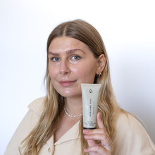 Load image into Gallery viewer, AVOCADO ZINC - SPF 50 Natural Tinted Moisturiser - Light