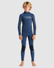 Load image into Gallery viewer, BILLABONG - Boys 302 Absolute Back Zip Gbs Wetsuit
