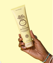 Load image into Gallery viewer, SUN BUM Revitalizing Air Dry Styling Cream 177ml