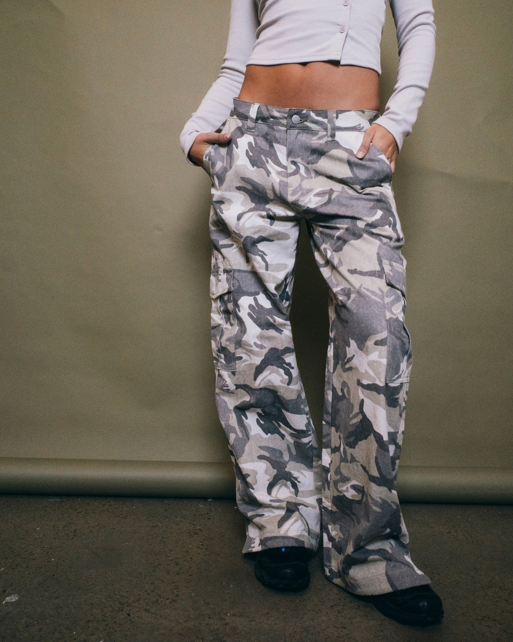 RUSTY Camo-mile Low Rise Cargo Pant