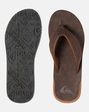 Load image into Gallery viewer, QUIKSILVER MENS CARVER NUBUCK SANDALS
