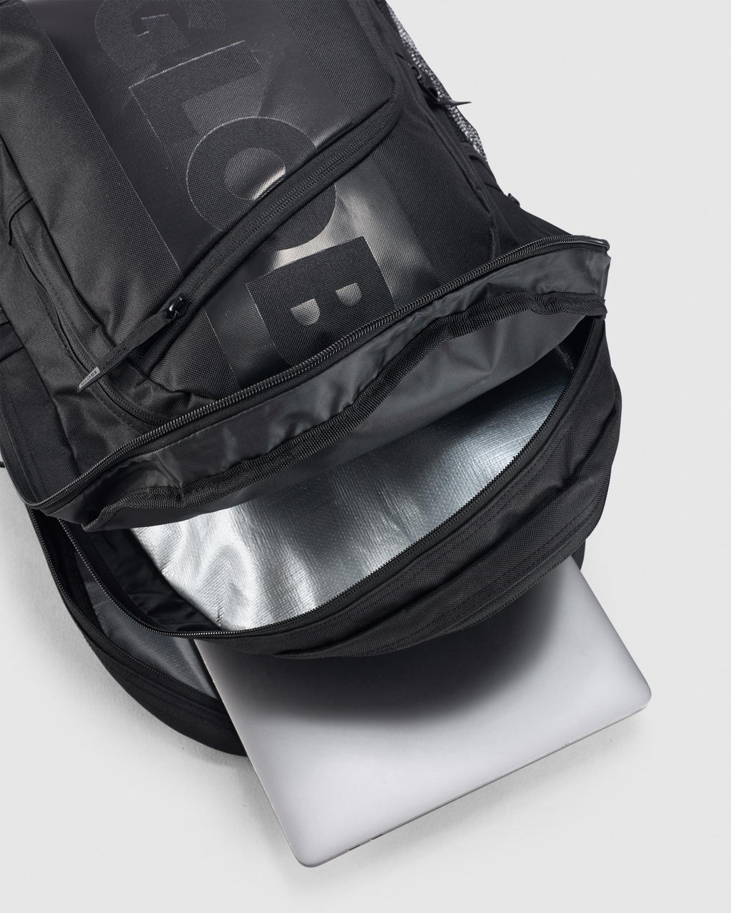 GLOBE Jagger III Backpack
