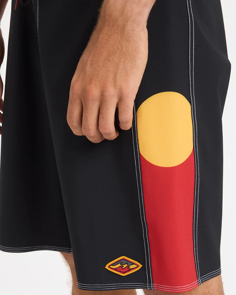 BILLABONG Mens Otis Dbah Pro 19" Boardshorts