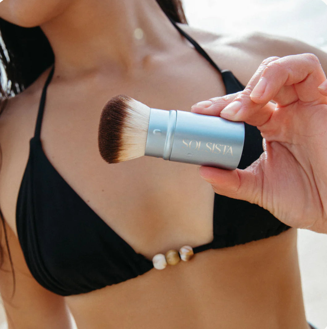 SOL SISTA: Kabuki brush