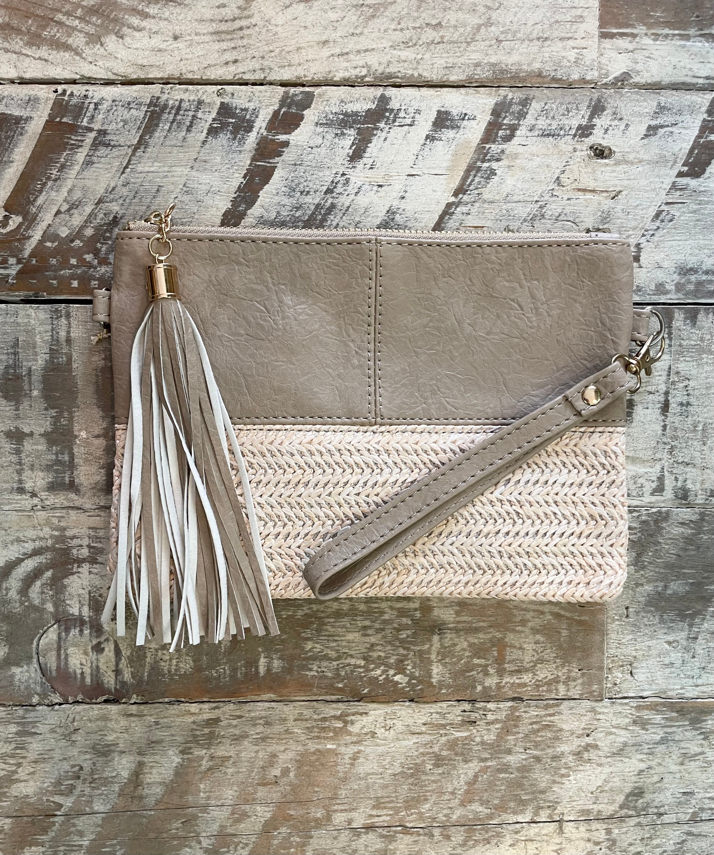 OSHEANA CLUTCH BAG