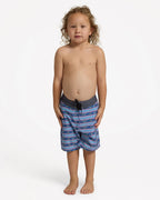 QUIKSILVER WAX HEADS 13 VOLLEY BOYS BOARDSHORTS