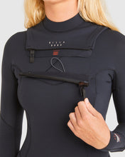 Load image into Gallery viewer, BILLABONG - 3/2 Salty Dayz Steamer Wetsuit
