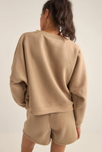 Load image into Gallery viewer, RHYTHM Logo Crew Neck Fleece Taupe
