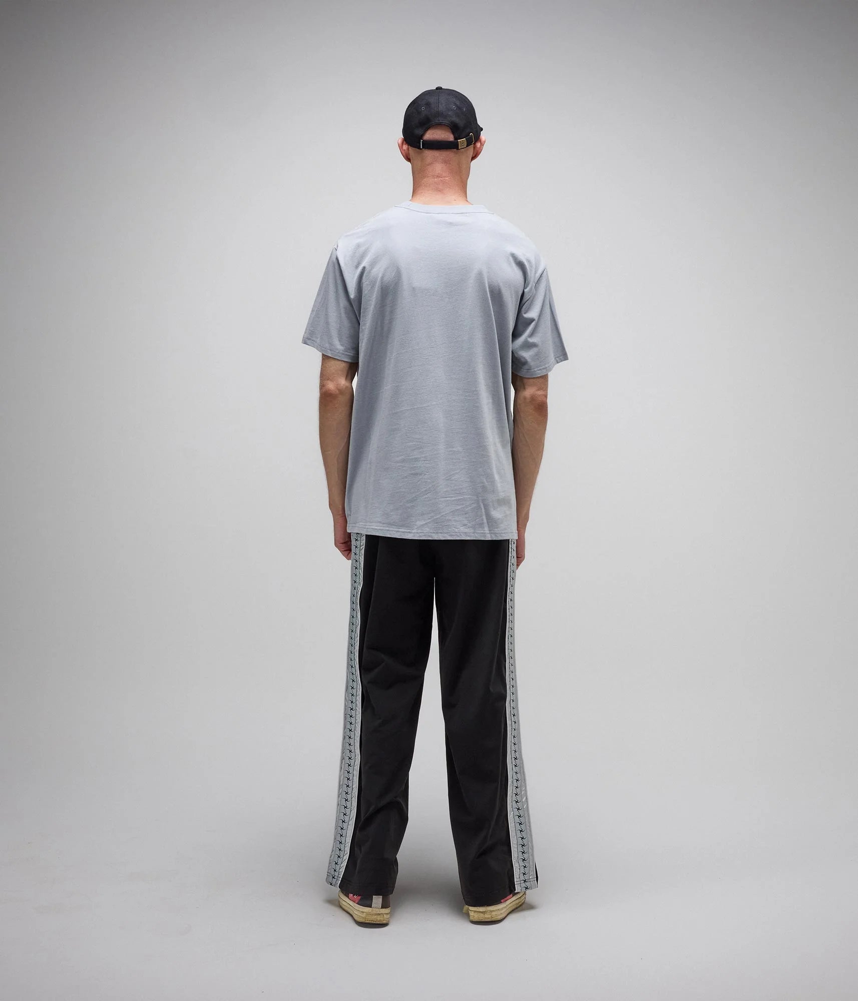 FORMER ESTABLISH T-SHIRT // CEMENT