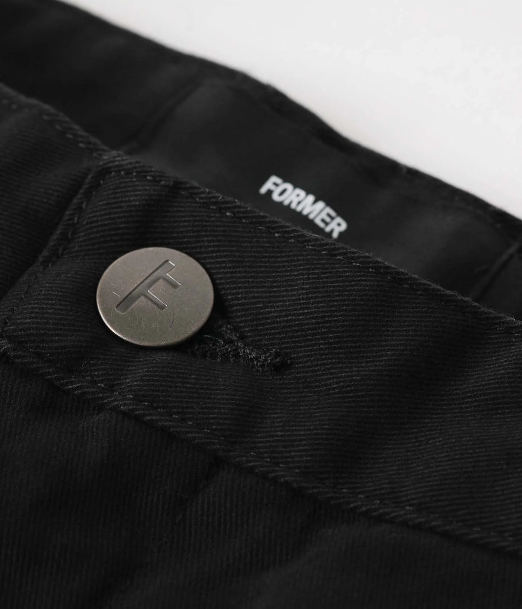 FORMER CRUX PANT // BLACK