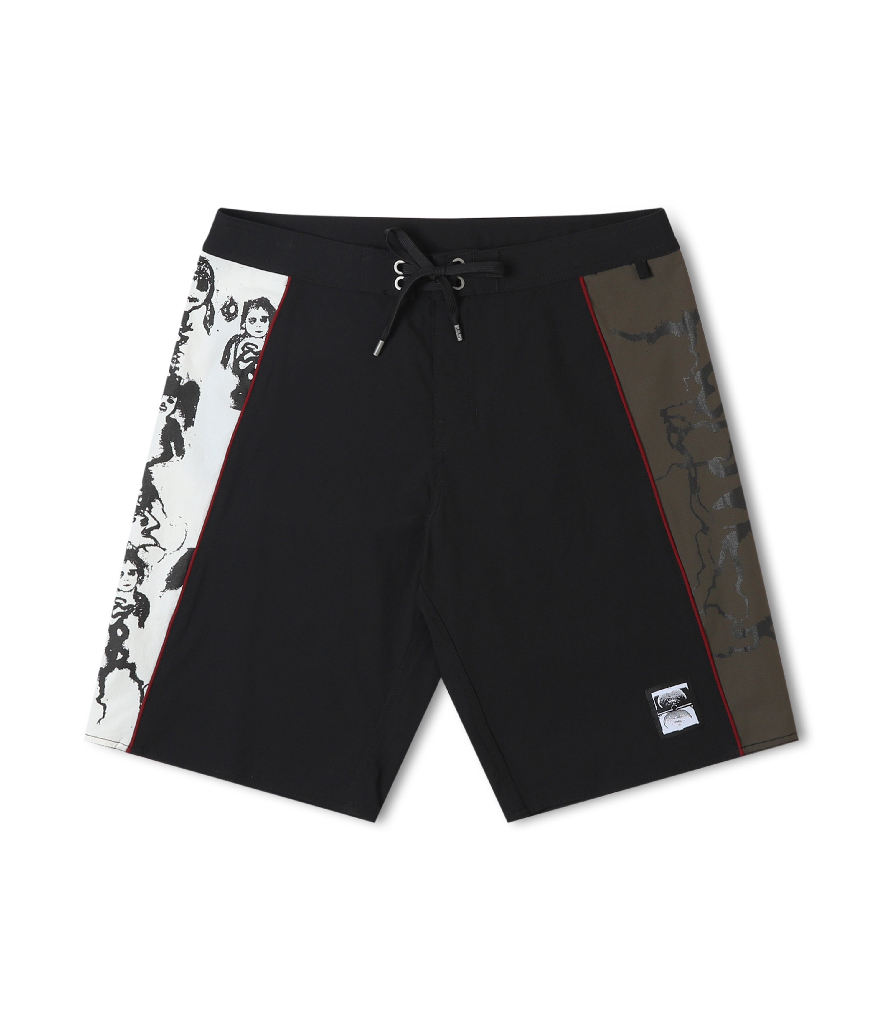 FORMER VOID TREMOR 20' TRUNK - BLACK ARMY RED