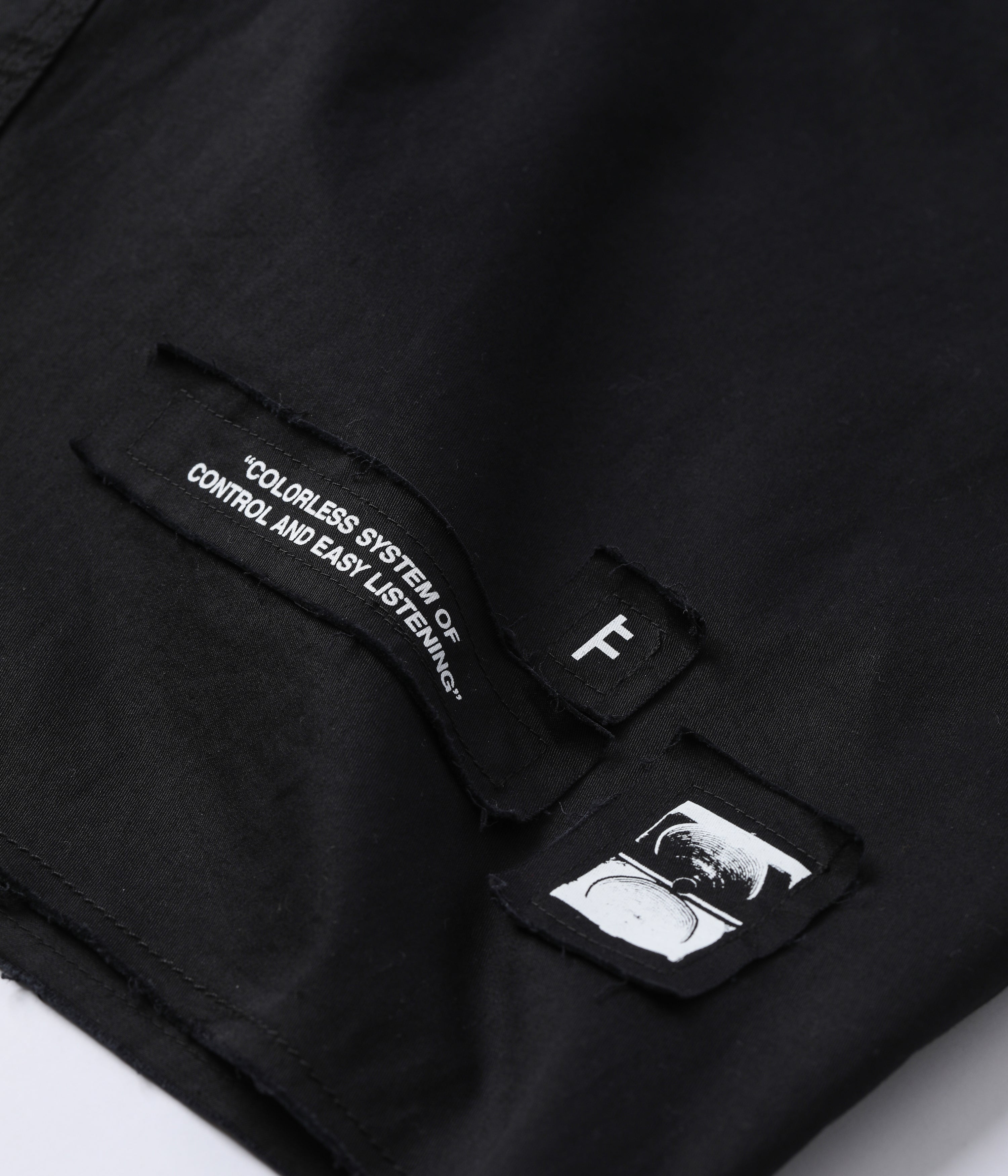 FORMER BENZ 19' TRUNK - BLACK