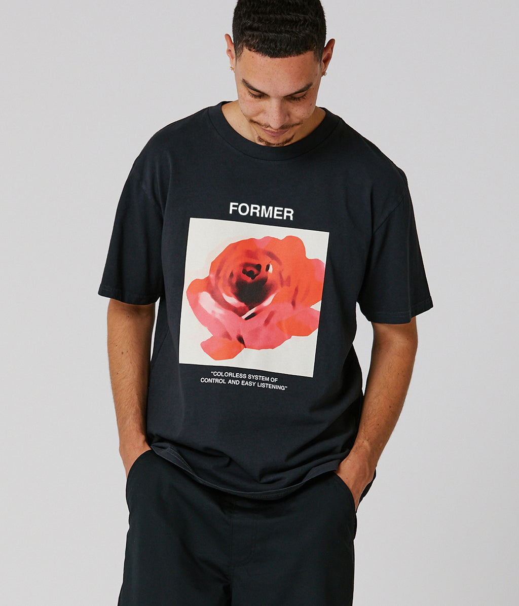 FORMER ROSETTE T-SHIRT - BLACK