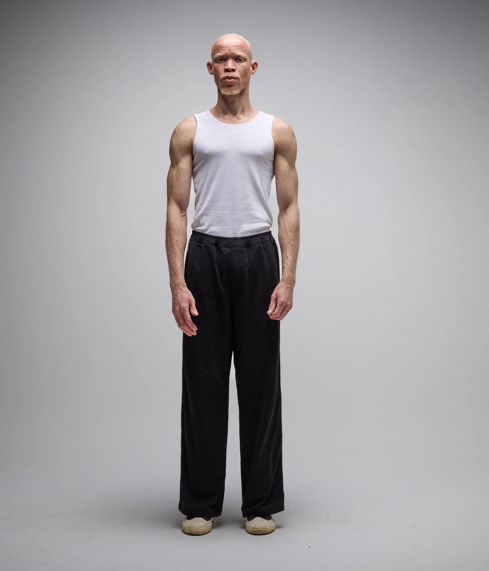 FORMER DION TRACK PANT // BLACK