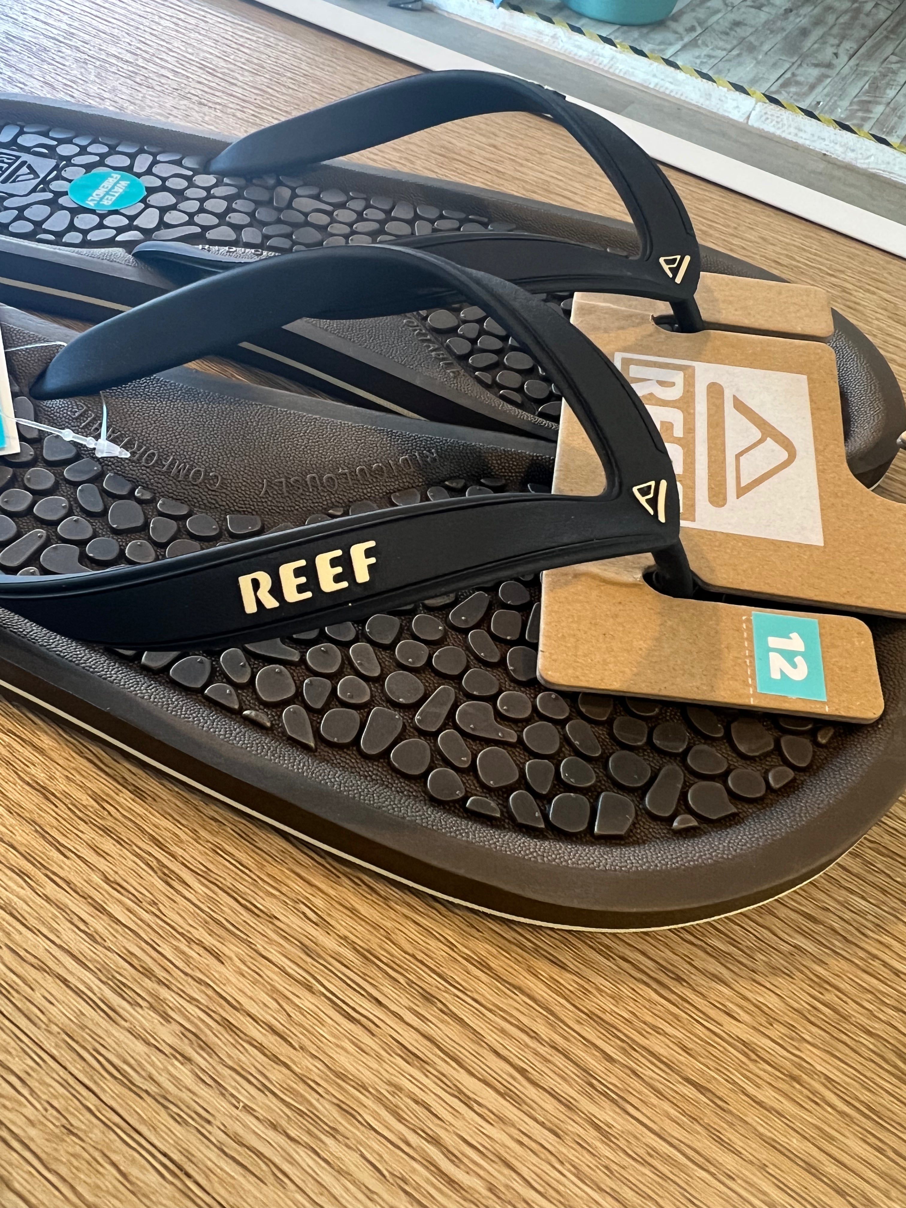 REEF - G-Land Rubber Thongs - BROWN TAN