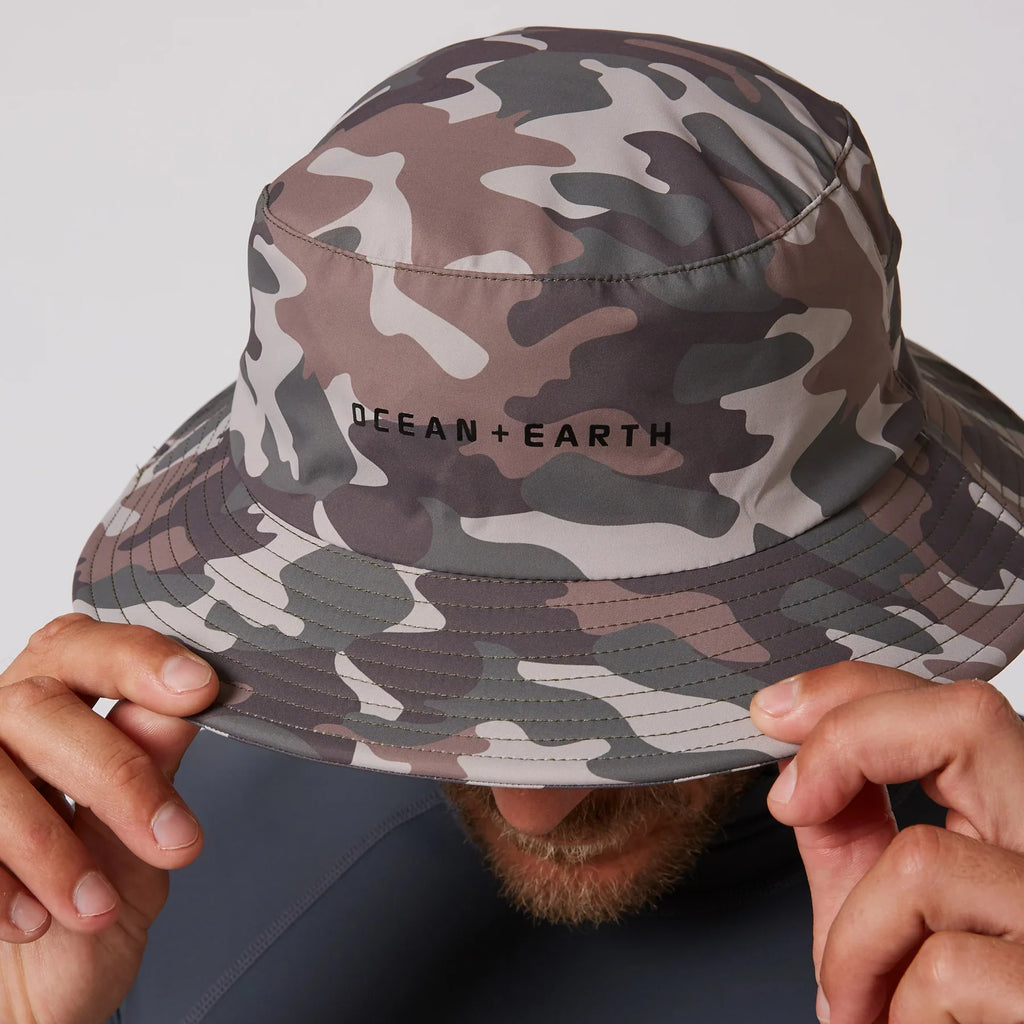 OCEAN + EARTH Bingin LW Soft Peak Surf Hat Camo