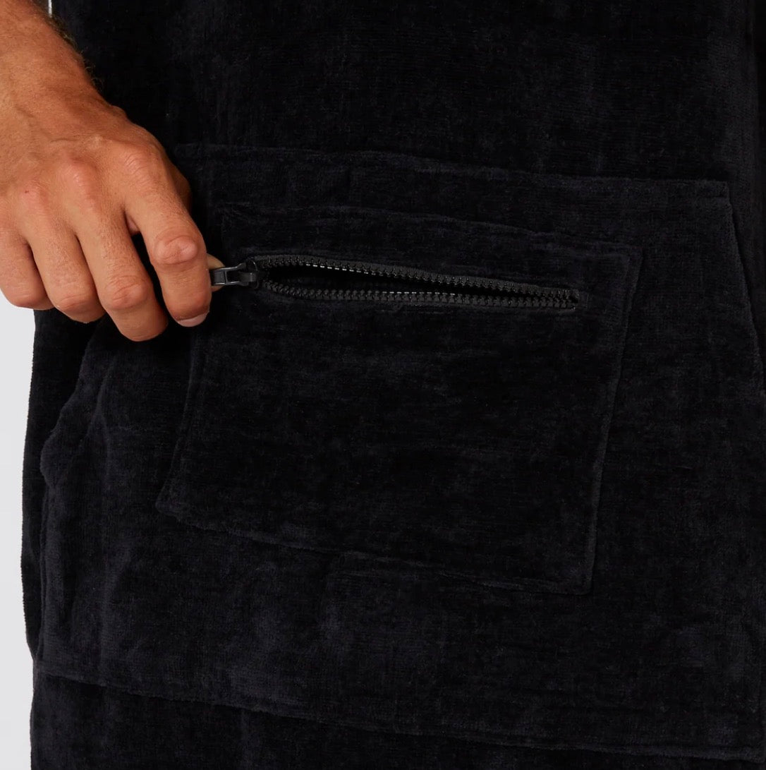 OCEAN + EARTH Mens Corp Hooded Poncho- Black