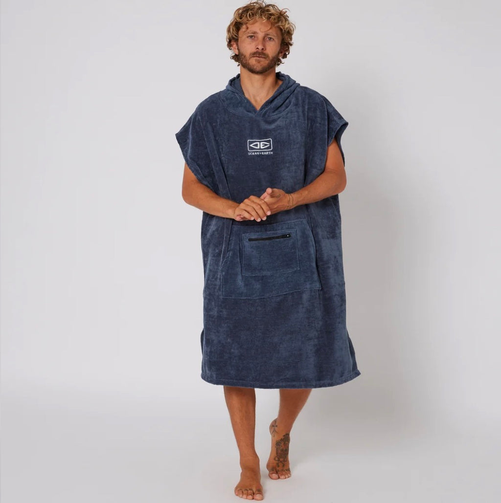 OCEAN + EARTH Mens Corp Hooded Poncho- Black