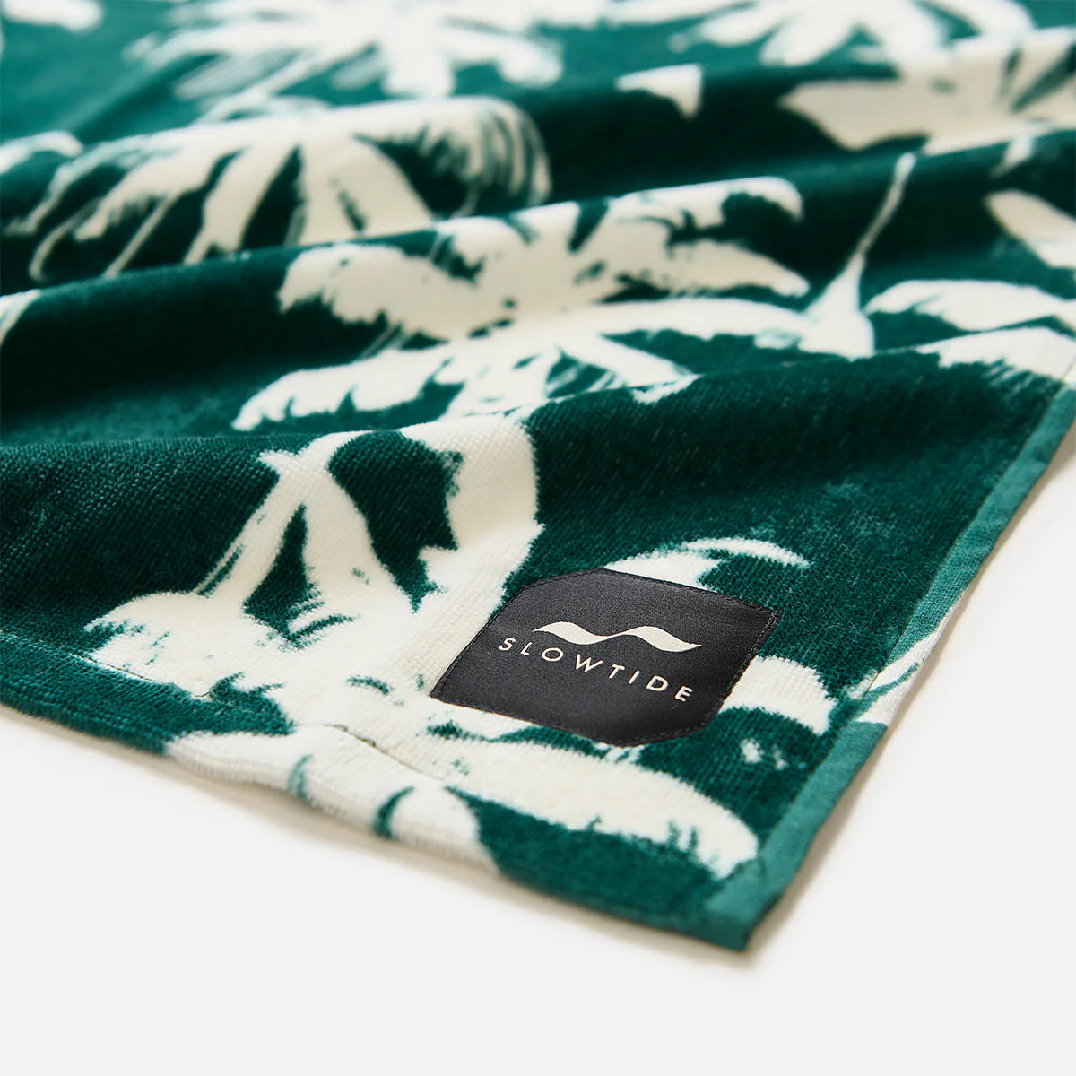 SLOWTIDE Luca Beach Towel - Kale