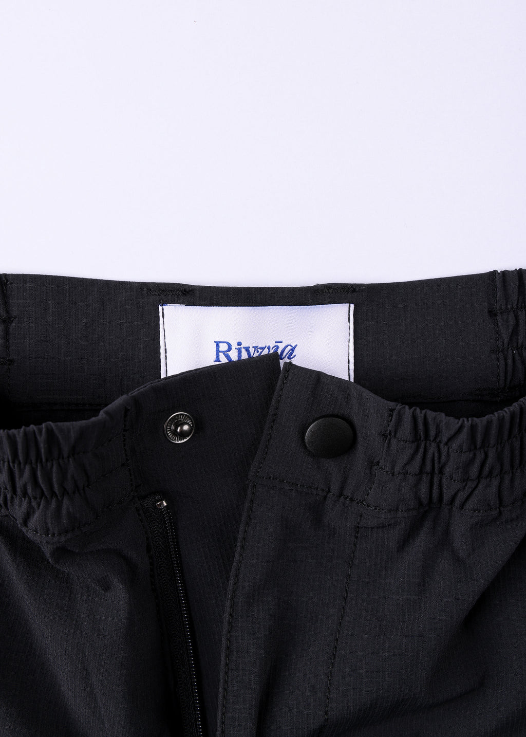 RIVVIA DAILY GOLF 19' SHORT : BLACK