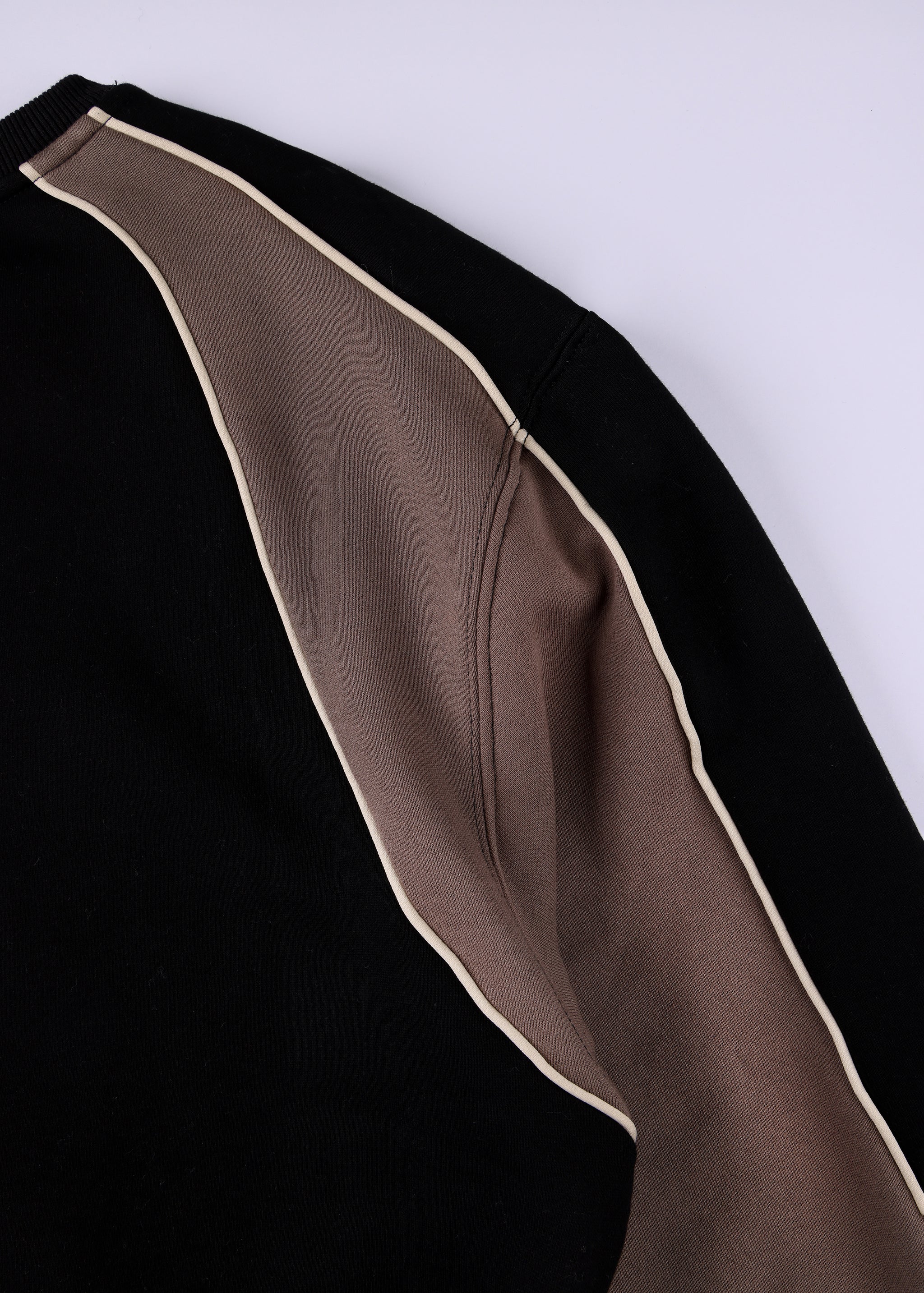RIVVIA PASSAGE CREW : BLACK BROWN