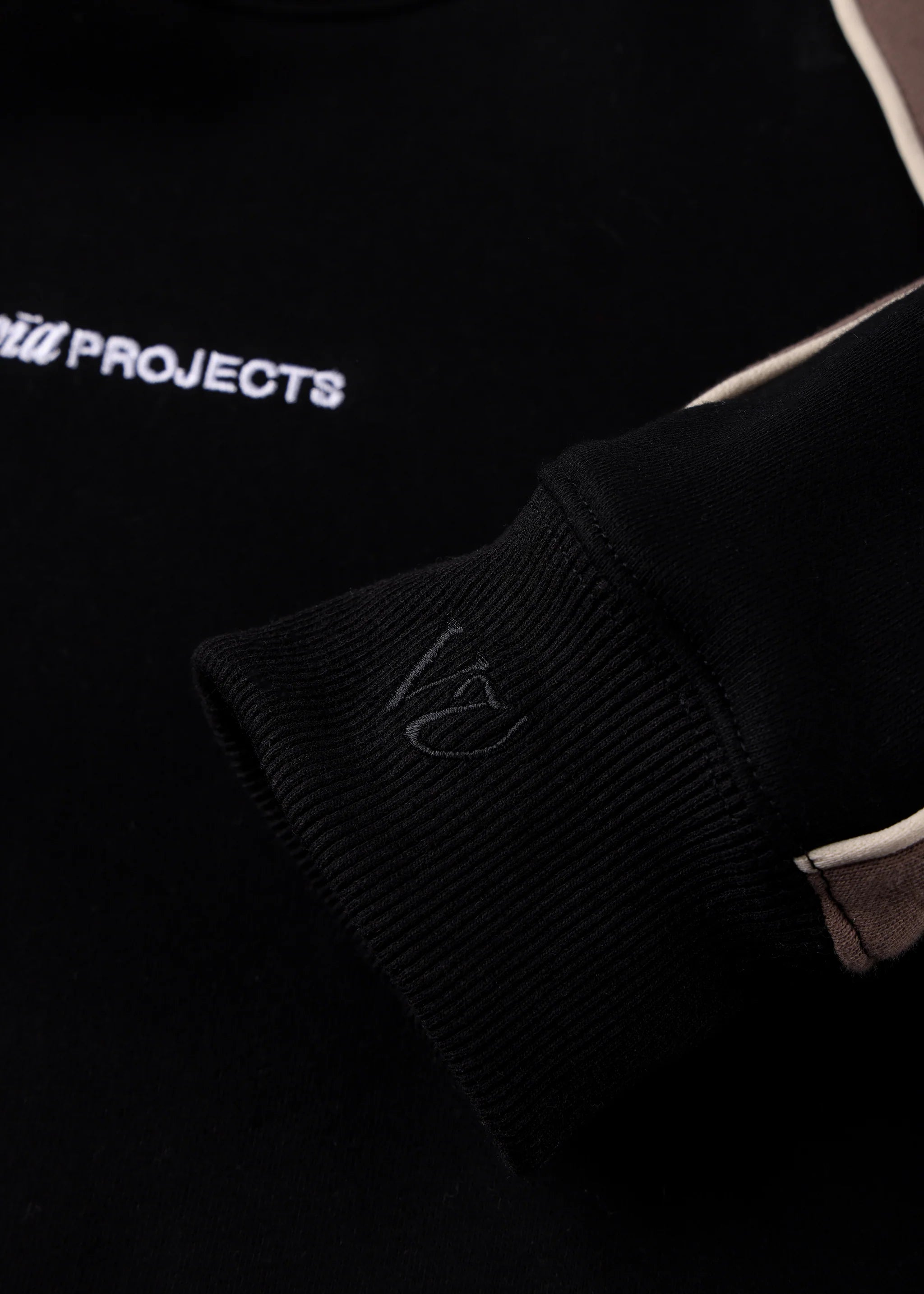 RIVVIA PASSAGE CREW : BLACK BROWN