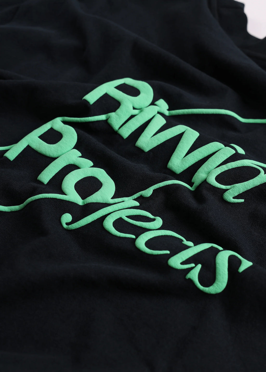 RIVVIA SCI-FI RELAXED FIT T-SHIRT : BLACK