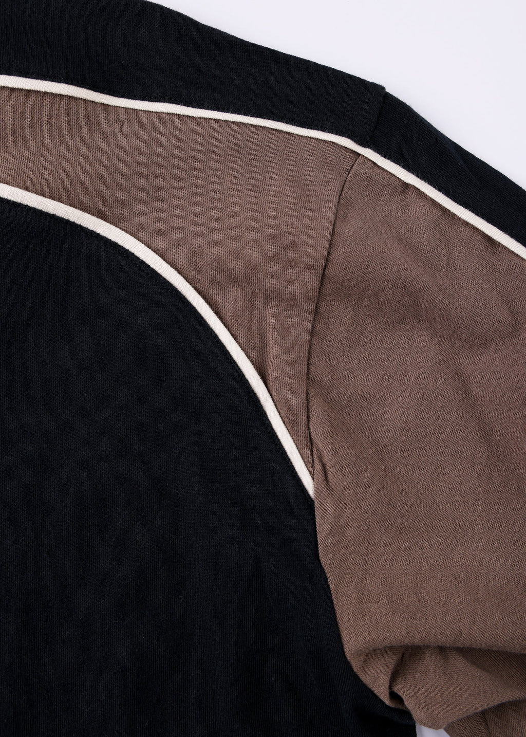 RIVVIA PASSAGE T-SHIRT : BLACK BROWN