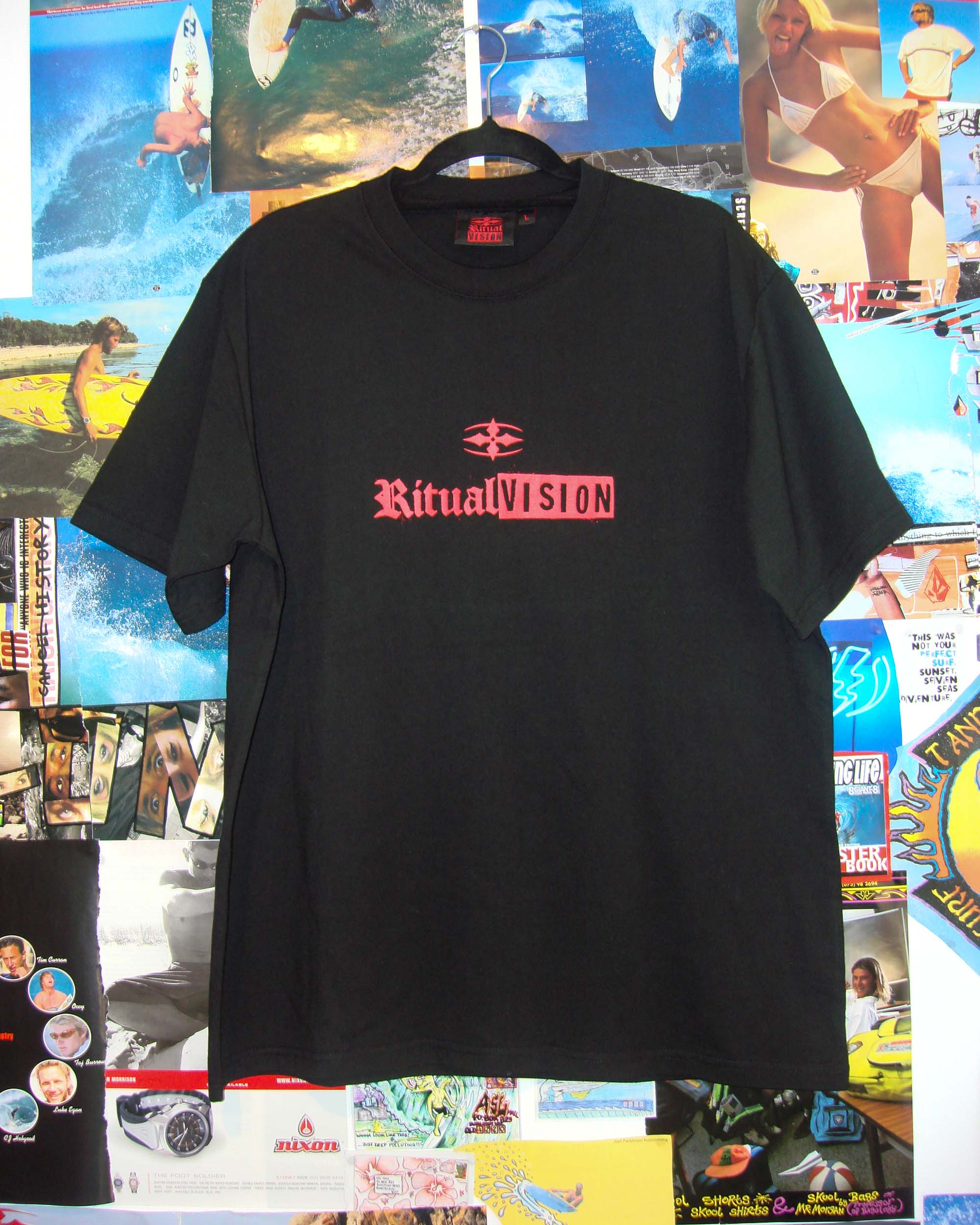 RITUAL VISION MERCH STACKED TEE