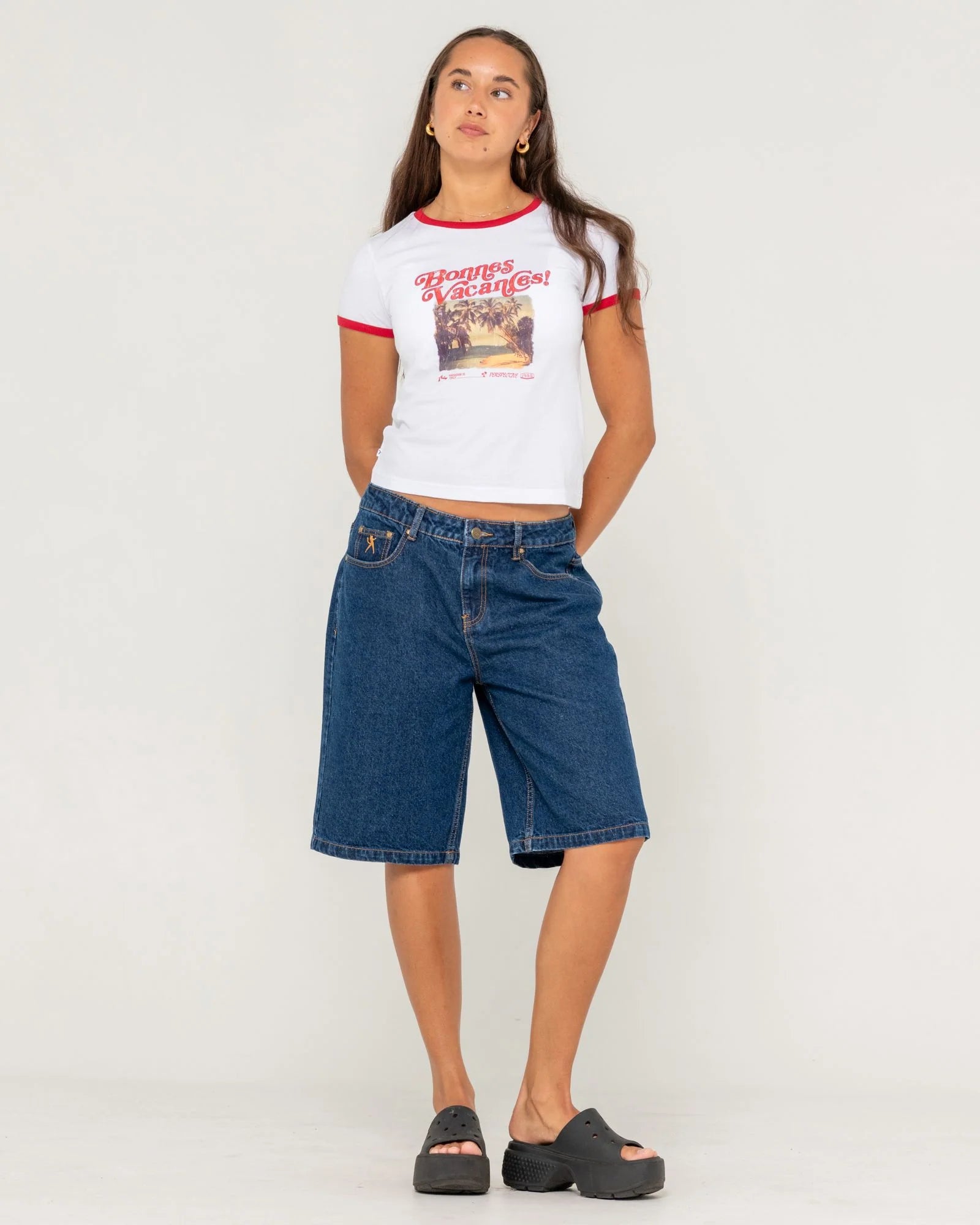 RUSTY Bonnes Vacances Ringer Baby Tee