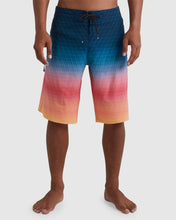 Load image into Gallery viewer, BILLABONG - Fluid Pro Performance Boardshorts 20&quot;
