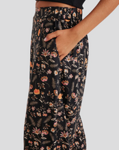 Load image into Gallery viewer, ROXY Midnight Avenue Border

