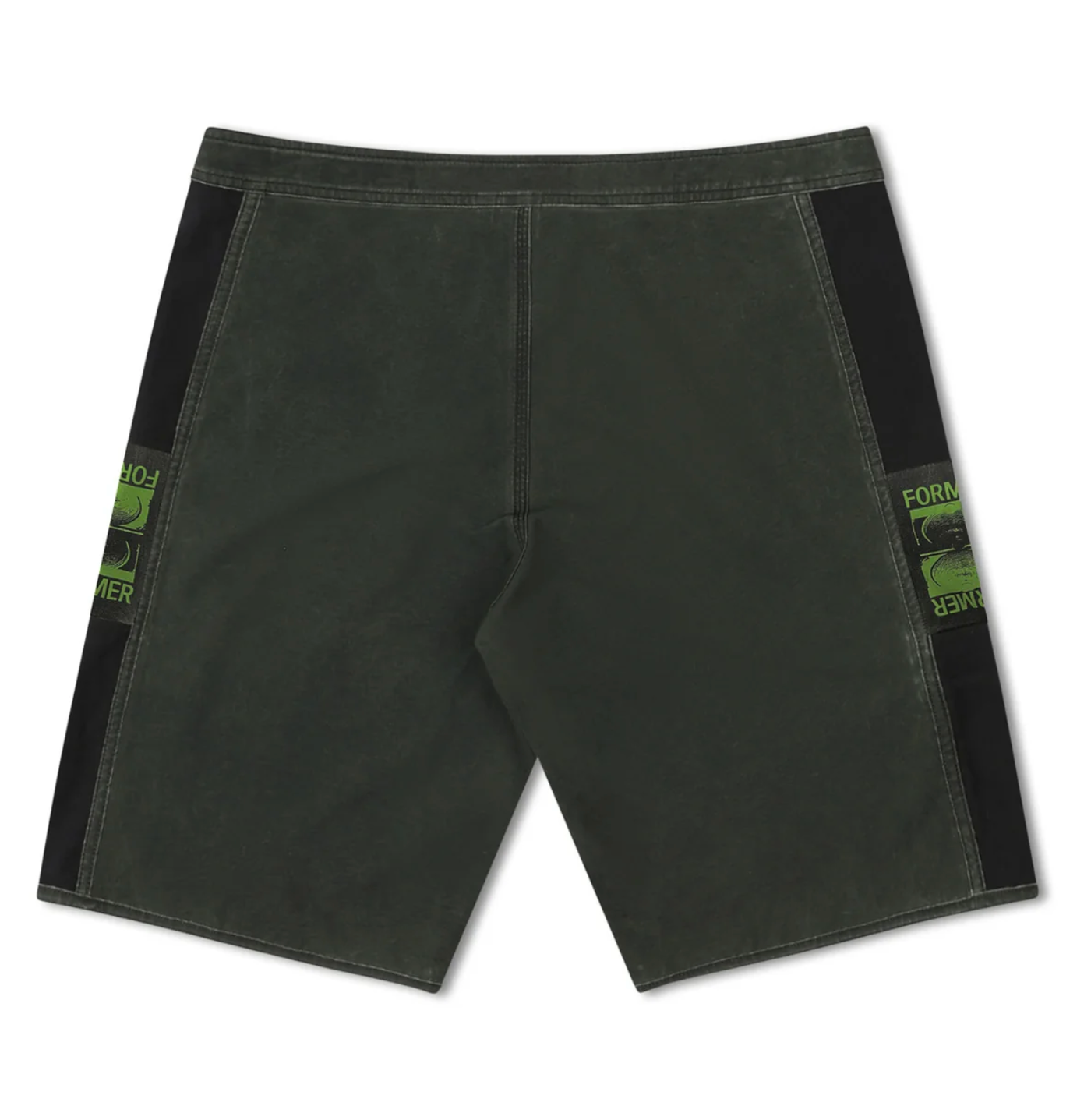 FORMER MANNERS TRUNK 20"
