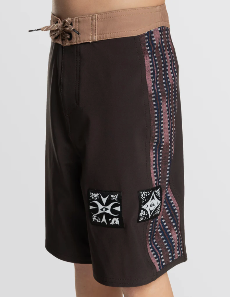 QUIKSILVER Boys 8-16 Surfsilk Arch Boardshorts