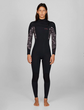 Load image into Gallery viewer, O&#39;NEILL - Women&#39;s Bahia 3/2mm Steamer Chest Zip Wetsuit - Follow The Sun
