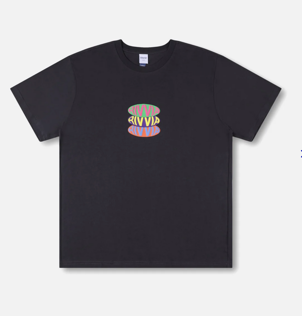 RIVVIA POP REPEAT T-SHIRT : PIGMENT BLACK