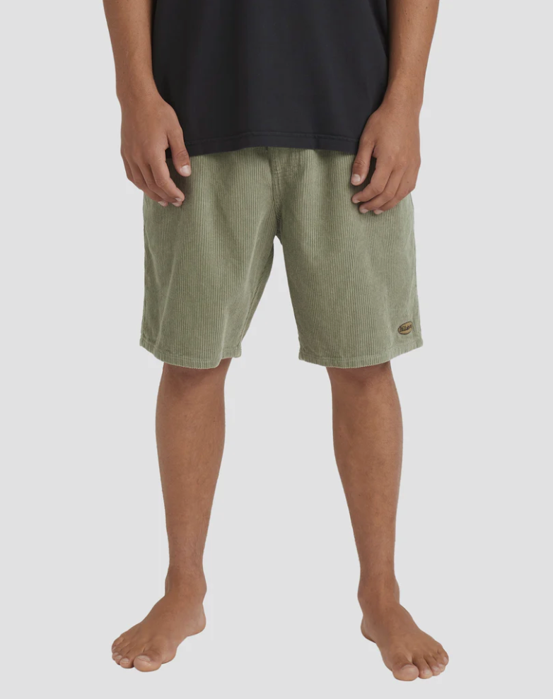 BILLABONG Mens Larry Corduroy 18