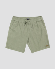 Load image into Gallery viewer, BILLABONG Mens Larry Corduroy 18&quot; WalkShorts
