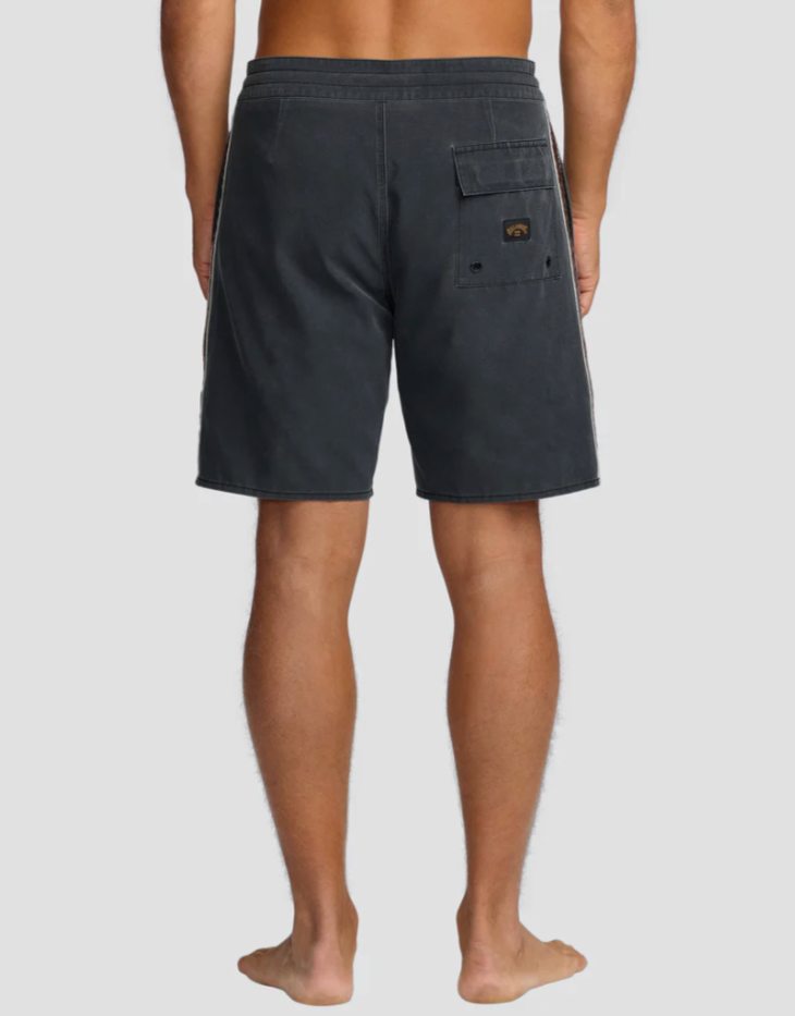BILLABONG Mens Wategos Lo Tide 18.5" Boardshorts