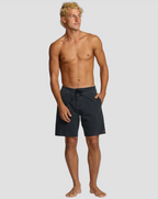 BILLABONG Mens Wategos Lo Tide 18.5" Boardshorts