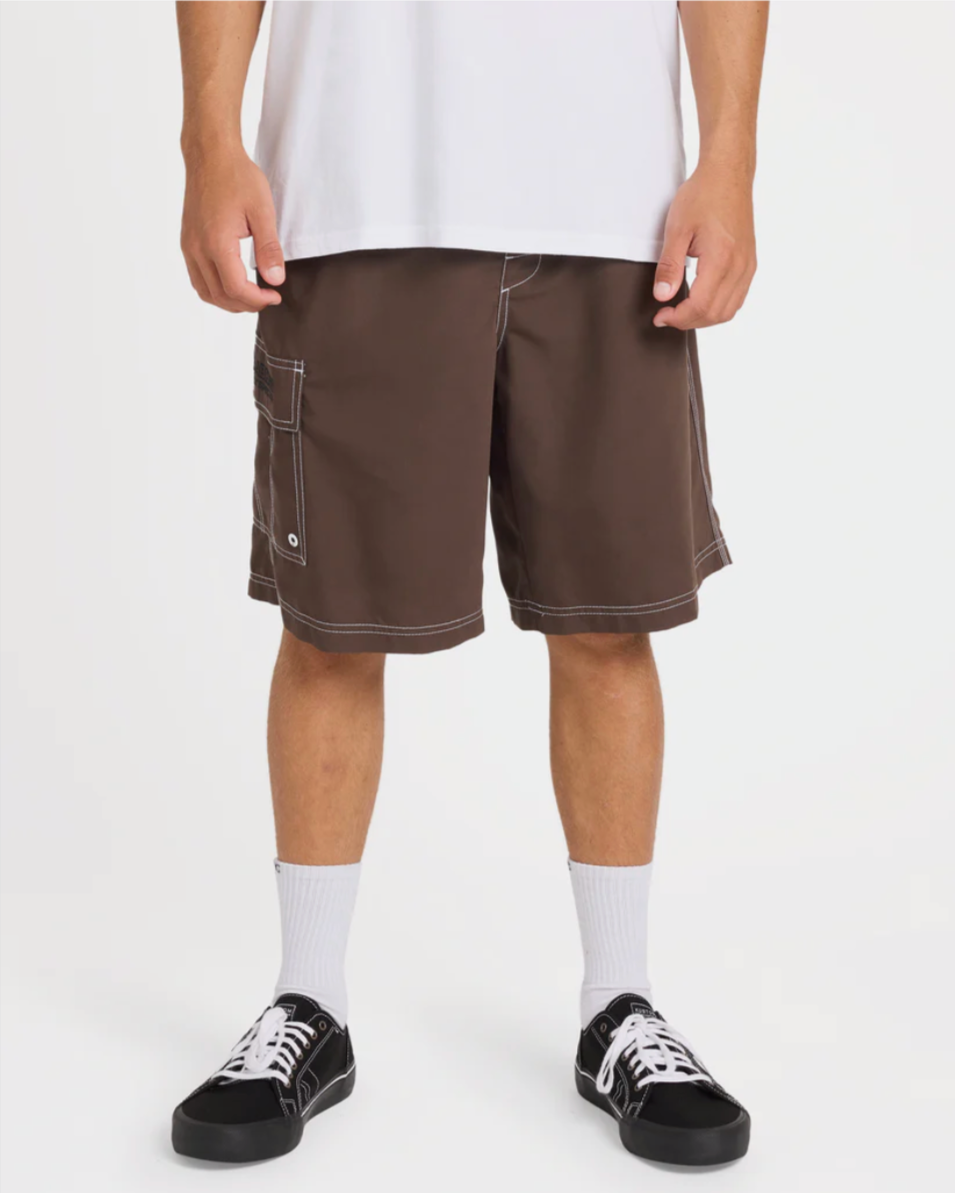 BILLABONG Mens Throw On 21" Boardshorts