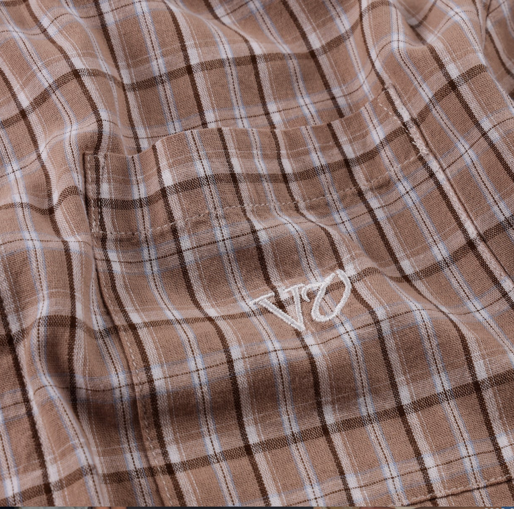 RIVVIA VV CHECK SS SHIRT : BROWN