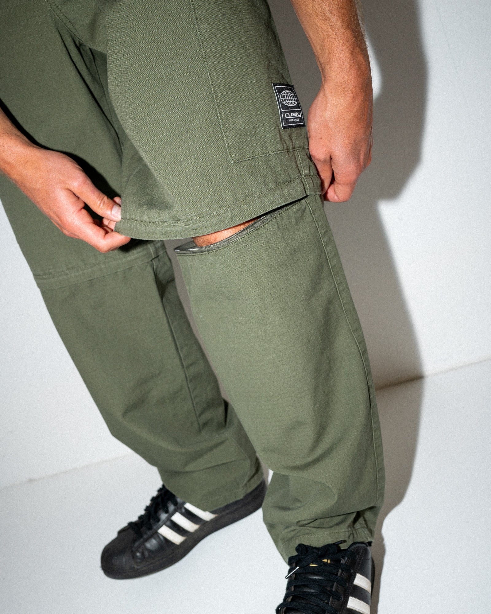 RUSTY Transformer 2.0 Ripstop Zip Off Cargo Pant