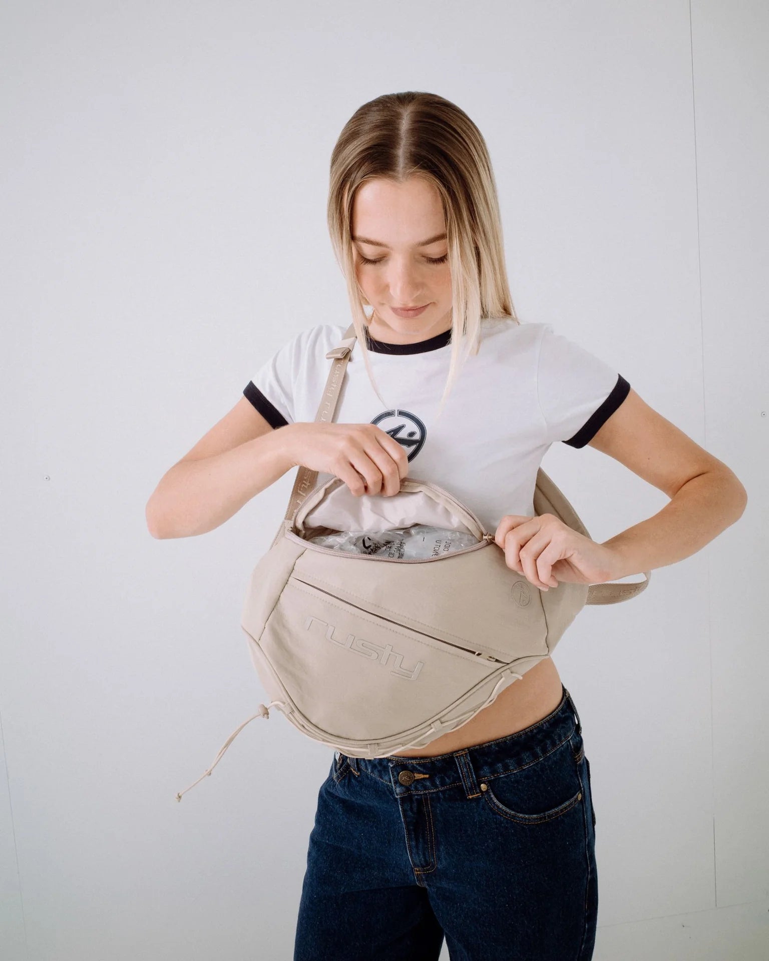 RUSTY Free Run Nylon Sling Backpack