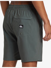 Load image into Gallery viewer, QUIKSILVER Mens Taxer 18&quot; Amphibian Board Shorts
