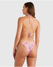 Load image into Gallery viewer, BILLABONG La Plage Rev Remi Tri Bikini Top
