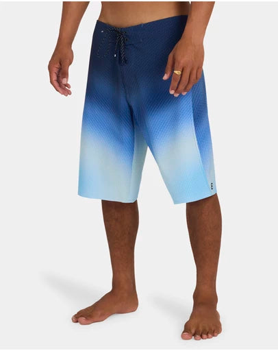 BILLABONG Mens Fluid Pro 21" Boardshorts