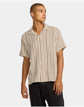 Load image into Gallery viewer, RVCA MENS VACANCY STRIPE SHORT SLEEVE SHIRT
