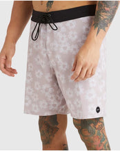 Load image into Gallery viewer, RVCA - VA PIGMENT BOARDSHORTS 18&quot;
