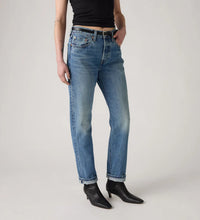 Load image into Gallery viewer, Levi&#39;s® Women&#39;s 501® Original Selvedge Jeans
